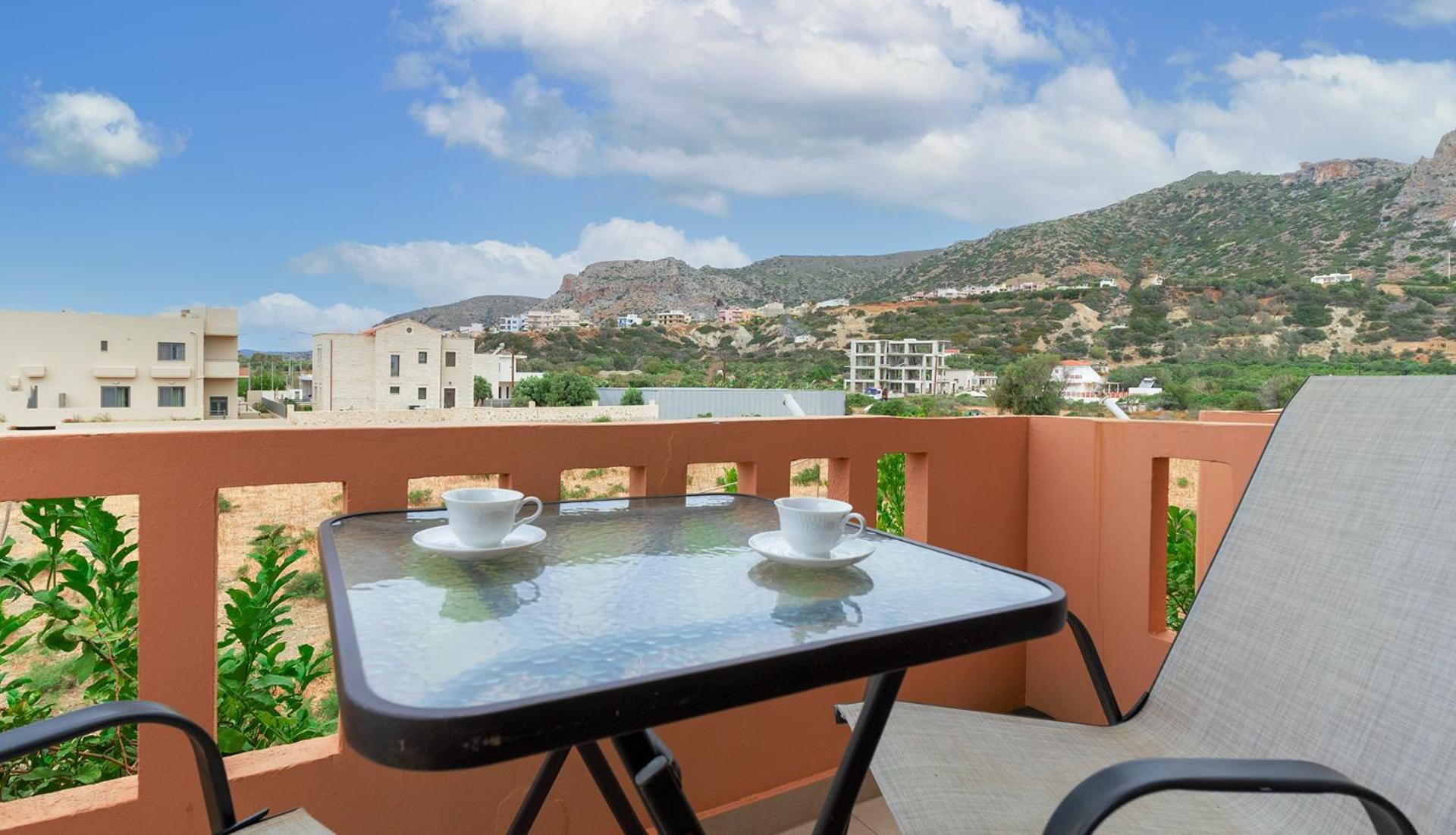 Kaiti 'S Studios & Apartments Палеохора Экстерьер фото