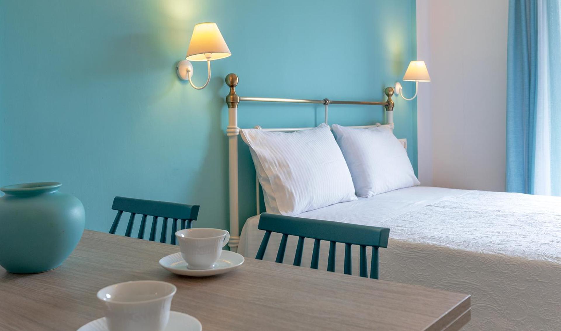 Kaiti 'S Studios & Apartments Палеохора Экстерьер фото