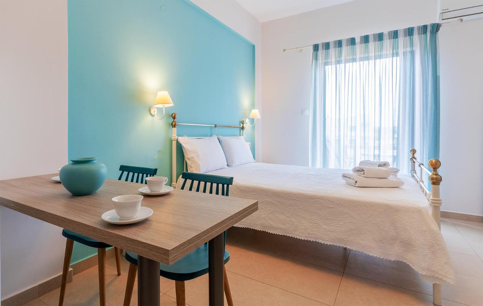 Kaiti 'S Studios & Apartments Палеохора Экстерьер фото