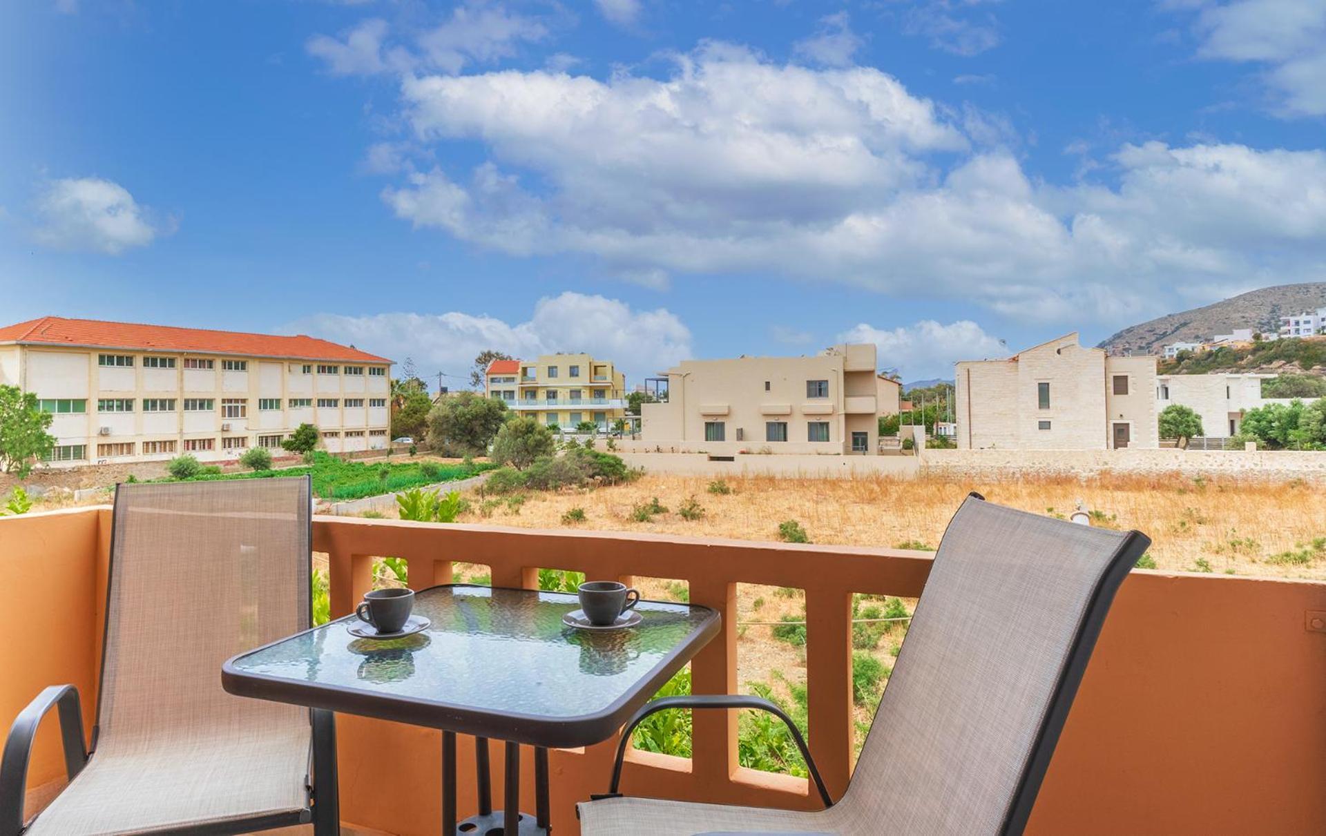 Kaiti 'S Studios & Apartments Палеохора Экстерьер фото